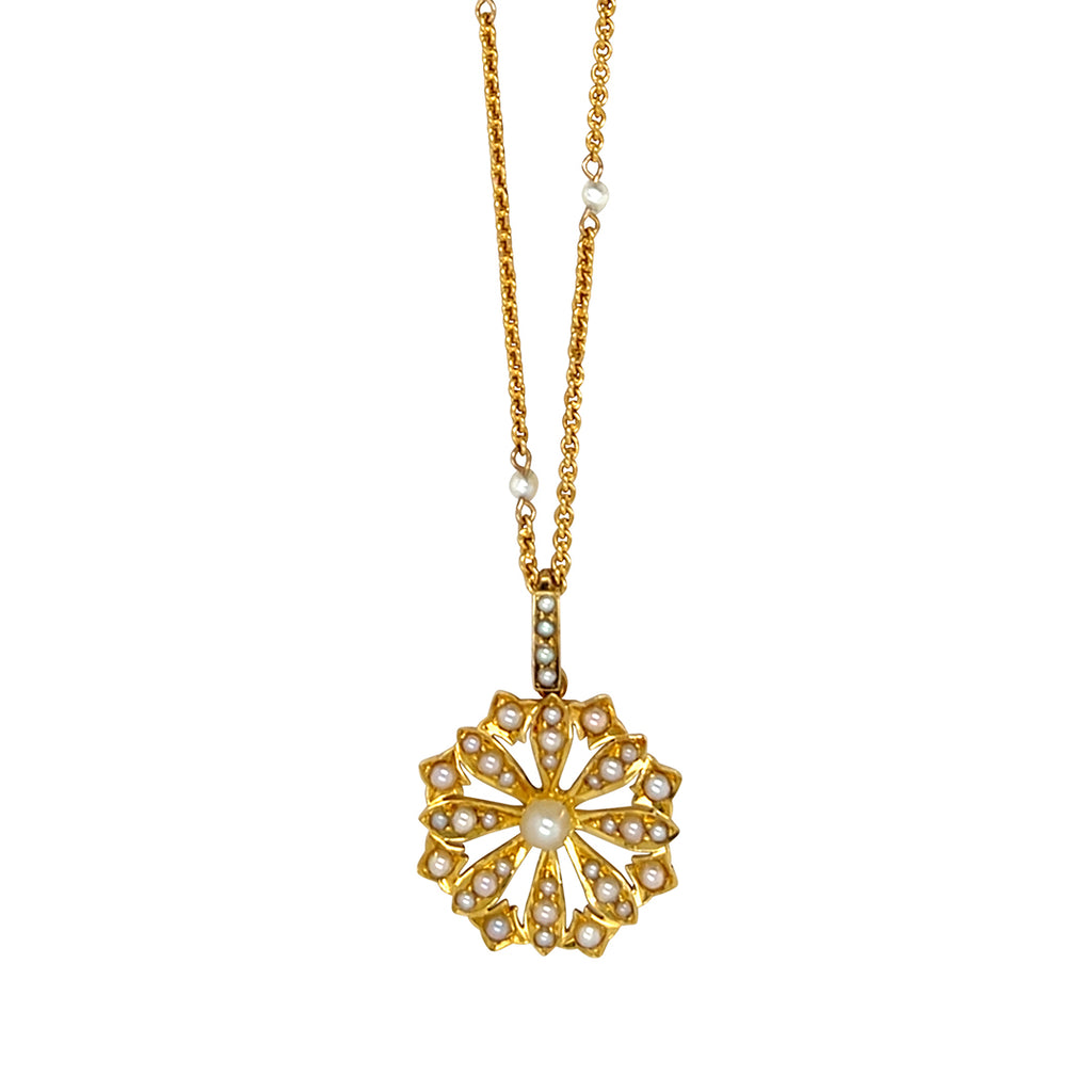 Pearl Cluster Pendant Necklace